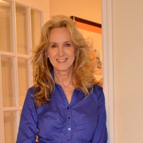 Meet your Posher, Cindy - Picture 1 of 1